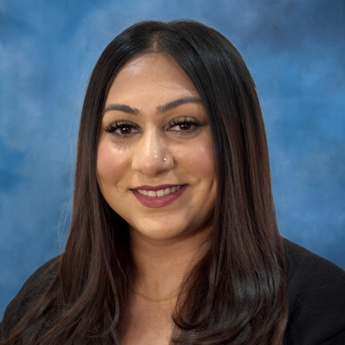 portrait of Anisha Thomas