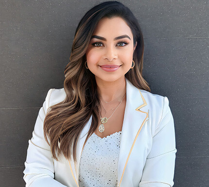 Picture of Dr. Angela Silveira